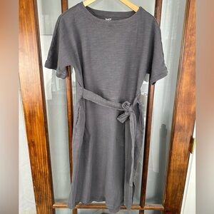 Duluth Trading Gray Tie Waist Midi Short Sleeve Dress Medium 100% Cotton Pockets